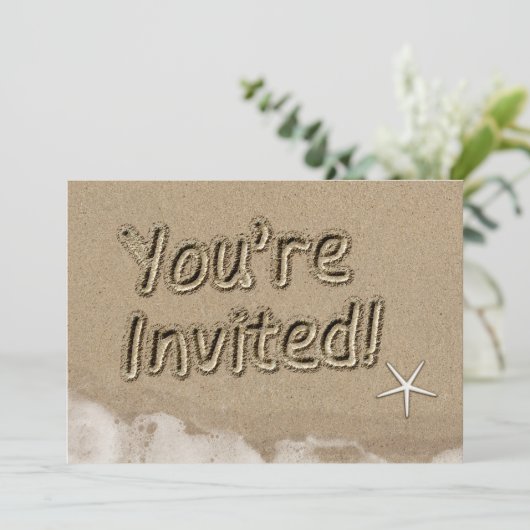 Strand U BENT UITGENODIGD Typografie Party uitnodi Kaart (Staand voorkant)