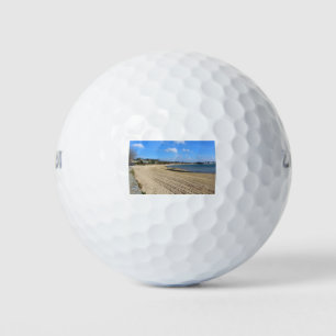 strand van Moulin-Blanc in Brest Golfballen