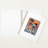 Strand Vibe Pug Vintage Gravure Ontwerp_1 Planner (Display)