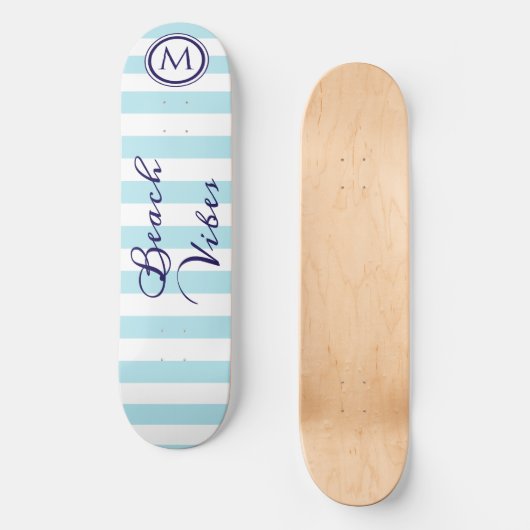Strand Vibes Blauw Wit Gestreept Cool Monogram Persoonlijk Skateboard (Voorkant)