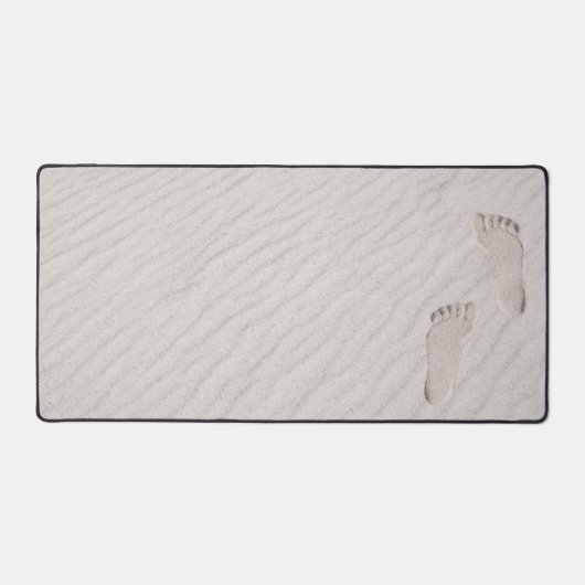 Strand Voetafdrukken in Zand Bureaumat (Voorkant)