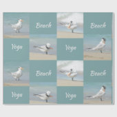 Strand Yoga Zeevogels Terns Fun Fotografisch Cadeaupapier (Vlak)