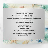 Strand zand oceaan golven zeeschelpen nautische ch drieluik uitnodiging (Binnenzijde eerst)