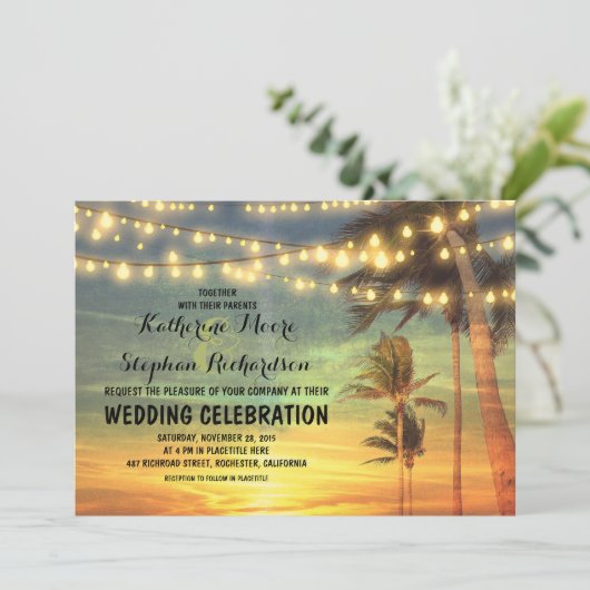 strand zonsondergang en string lichten bruiloft ui kaart (Staand voorkant)