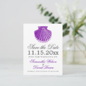 Strandbruiloft Bewaar de datum Scallop Shell Paars Aankondigingskaart (Staand voorkant)