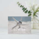 Strandbruiloft Save the Date met foto Aankondigingskaart (Staand voorkant)