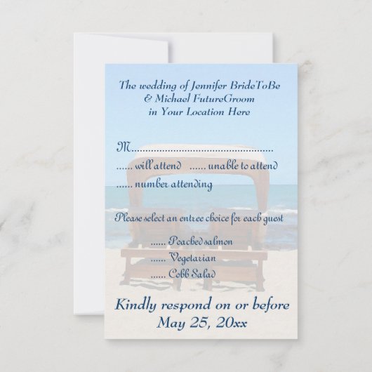 Strandbruiloftstoelen in het zand RSVP kaartje (Achterkant)