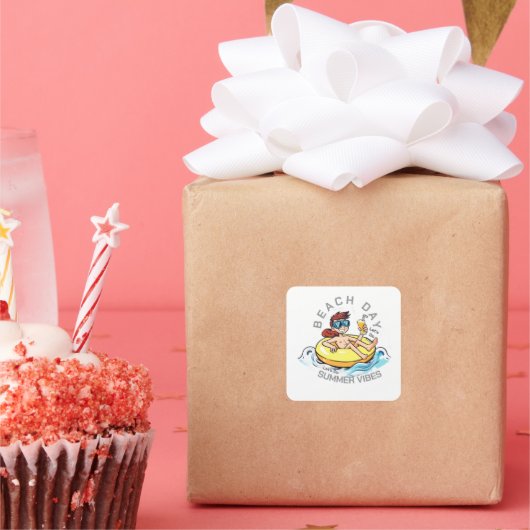 Stranddag Cartoon Karakter op Opblaasbare Ring Vierkante Sticker (Feest)