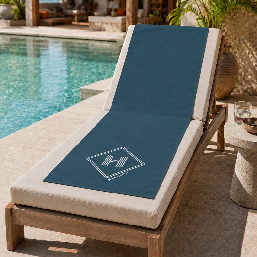 Strandhanddoek | Moderne geometrische monogram ini Strandlaken