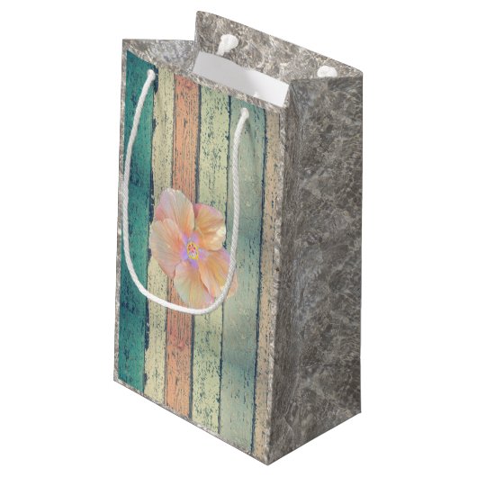 Strandhuis geschilderd hout gestreept blauwgroen r klein cadeauzakje (Achterkant Gekanteld)