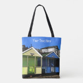 Strandhutten blauwe luchten engelse zomer kust fot tote bag (Achterkant)