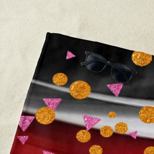 Strandlaken Abstract Rood Zwart Wit (In situ)