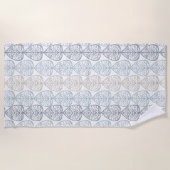 Strandlaken met abstracte planten ornamenten. (Voorkant)