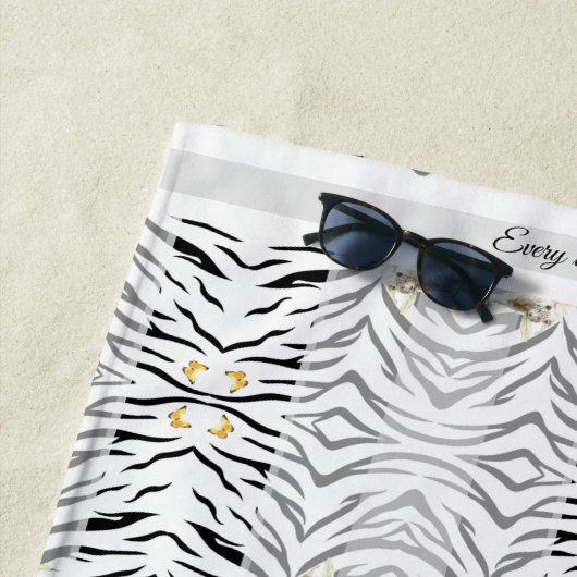 Strandlaken Tiger Stripes (In situ)