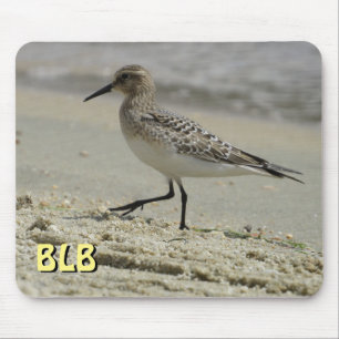 Strandloper op het strand uw initialen muismat