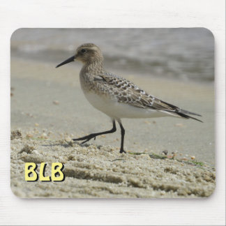 Strandloper op het strand uw initialen muismat
