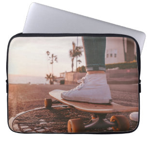 strandschaatsen laptop sleeve
