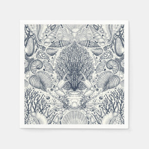 Strandschatten, schelpen, krab, koralen en zeewier servet