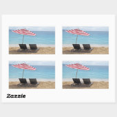 STRANDSTOELEN ONDER EEN PARAPLU IN MONTEGO BAY RECHTHOEKIGE STICKER (Vel)