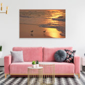 Strandwandeling bij Sunrise Canvas Afdruk (Insitu (Woonkamer))