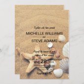 Strandzand, schelpen en zeesterren bruiloft uitnod kaart (Voorkant / Achterkant)