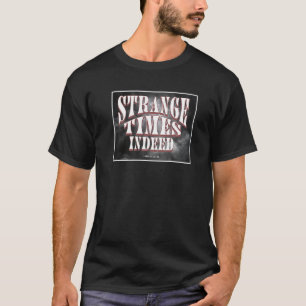 Strange Times Luke 21 25 28 Bijbelverse T-shirt