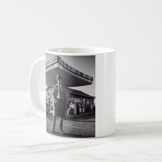 STRANGER DANGER KOFFIEMOK (Voorkant links)