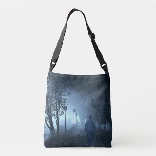 Stranger in het park in Night Fog Crossbody Tas (Achterkant)