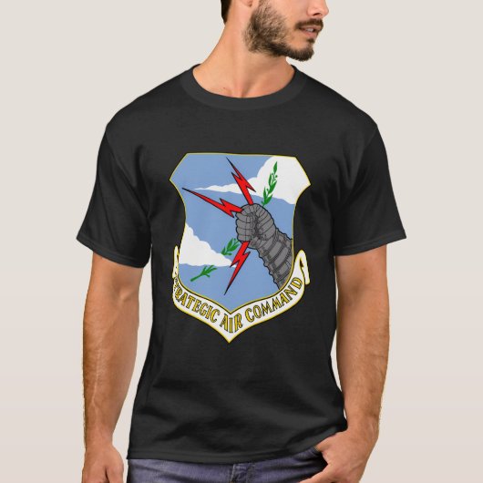 Strategische Air Command Peace is ons beroep Mili T-shirt (Voorkant)