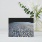 Stratocumulus wolken boven de Stille Oceaan. Briefkaart (Staand voorkant)