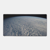 Stratocumulus wolken boven de Stille Oceaan. Bureaumat (Voorkant)