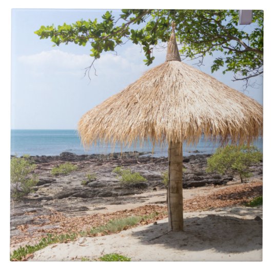 Straw parasol, Koh Lanta, Krabi, Thailand Tegeltje (Voorkant)