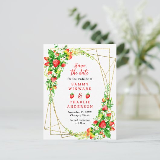 Strawberries and Daisies Wedding Save The Date Briefkaart (Staand voorkant)