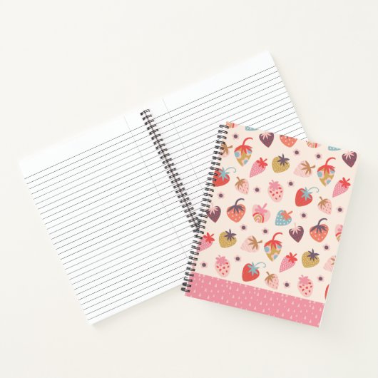 Strawberries fun Spiral Notebook Notitieboek (Binnen)