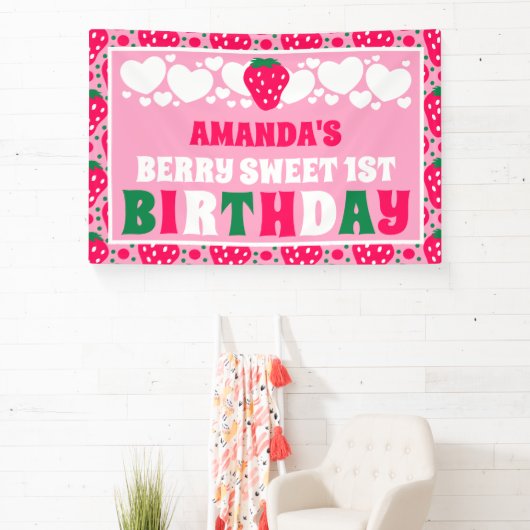 Strawberry 1st Birthday Celebration Spandoek (Insitu)