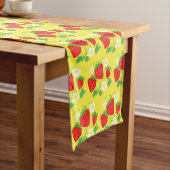 Strawberry and Flower Yellow Pattern Korte Tafelloper (Voorbeeld)
