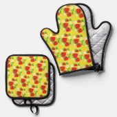 Strawberry and Flowers Pattern Yellow Ovenwant & Pannenlap Set (Voorkant / Achterkant)