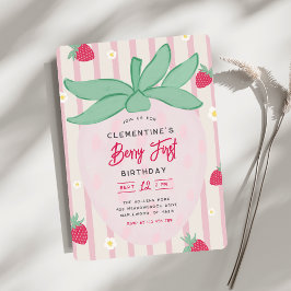 Strawberry Berry First Birthday Invitation Kaart