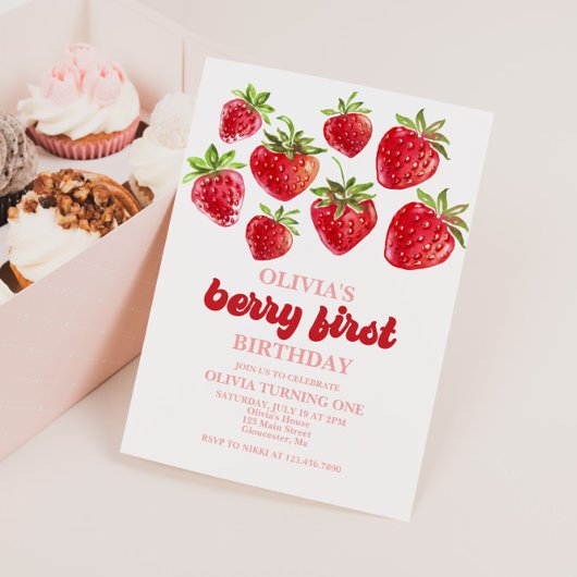 Strawberry Berry First Birthday Invitation Kaart