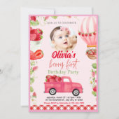 Strawberry Berry First Birthday Invitation Kaart (Voorkant)
