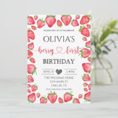 Strawberry Berry First Birthday Invitation Kaart (Staand voorkant)