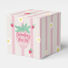 Strawberry Berry First Birthday Party Favor Box Bedankdoosjes