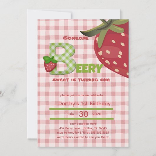 Strawberry Berry First Birthday Party Invitation Kaart (Voorkant)