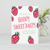 Strawberry Birthday Party Invitation Berry Sweet Kaart (Staand voorkant)