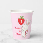 Strawberry Bunny Birthday Papieren Bekers (Achterkant)