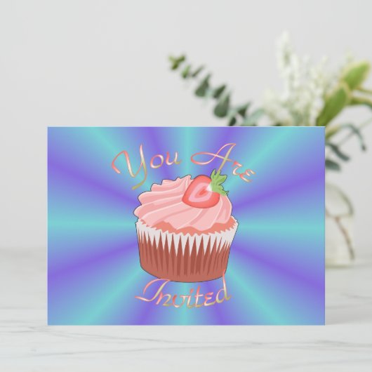 Strawberry Cupcake Invitation Kaart (Staand voorkant)