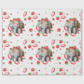 Strawberry eerste verjaardagsfeest aangepaste foto cadeaupapier (Vlak)