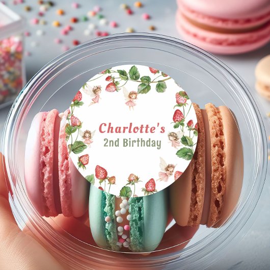 Strawberry enchanted fairy garden birthday  ronde sticker