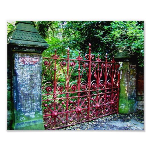 Strawberry Field Gates, Liverpool, Verenigd Konink Foto Afdruk (Voorkant)