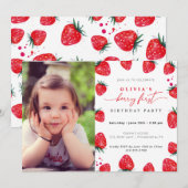 Strawberry First Birthday Photo Invitation Kaart (Voorkant / Achterkant)